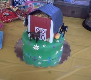 Barn birthday cake