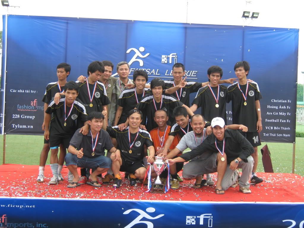 .. Chào mừng Giải Bóng Đá FI League lần 2-2011